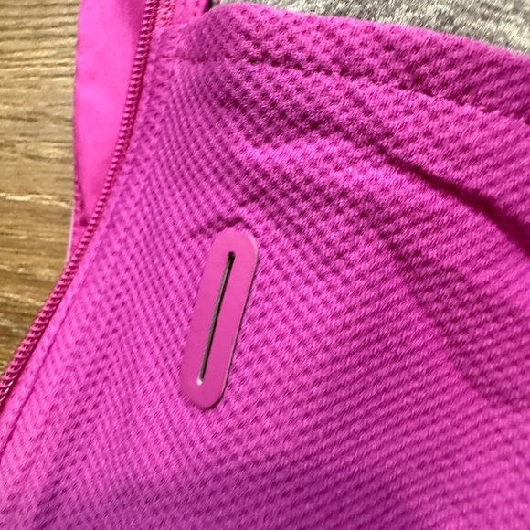 Lululemon Kanto Catch Me Run Jacket Ultra Violet, Sz 6, Wind/Water Resistant - Picture 16 of 16